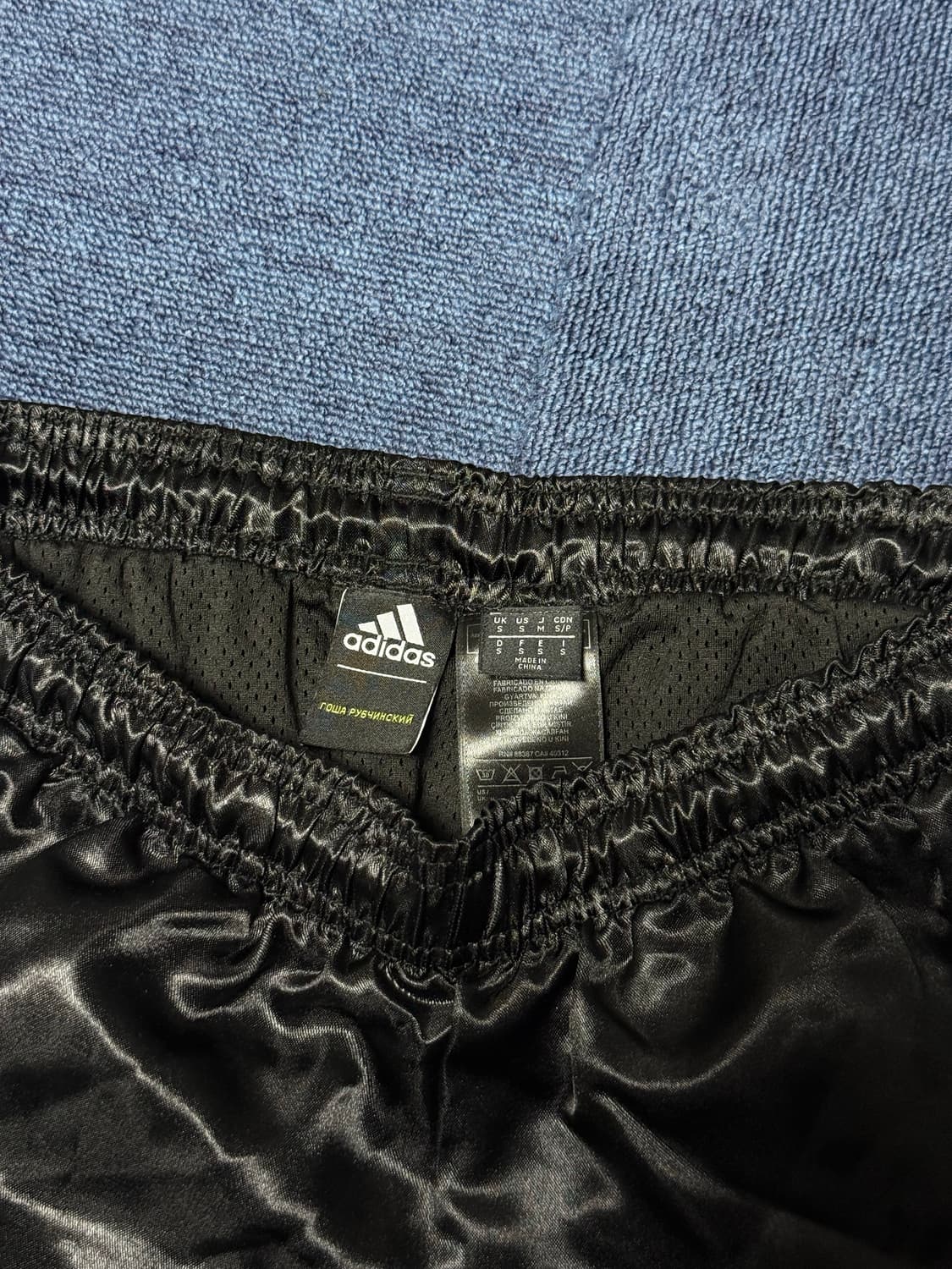 [S] 고샤 루프친스키 X 아디다스 블랙 쇼츠 상품이미지2