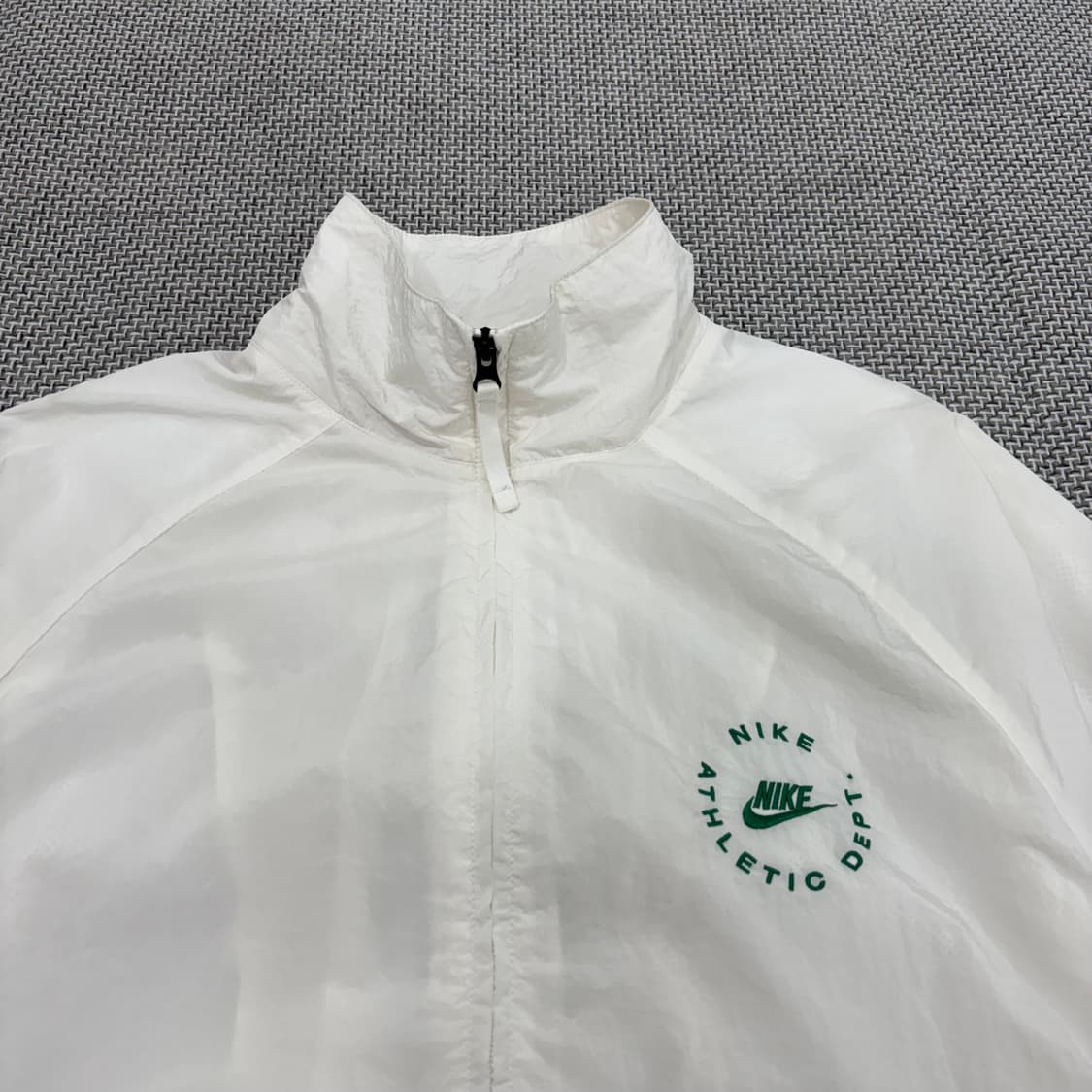 NIKE  NSW 우븐 화이트 말라카이트 자켓 상품이미지4