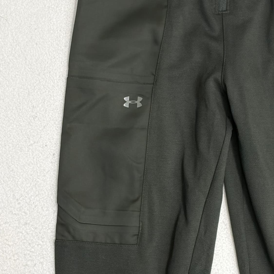 UNDER ARMOUR 카키 조거팬츠 S 상품이미지2