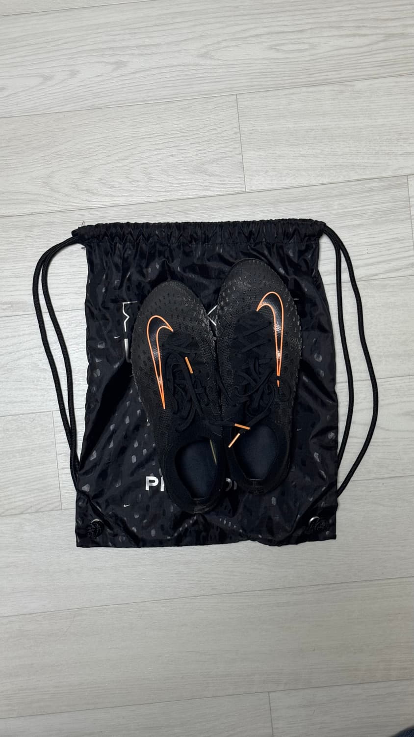 나이키 팬텀 울트라 베놈 FG [블랙/브라이트 시트러스] 상품이미지1