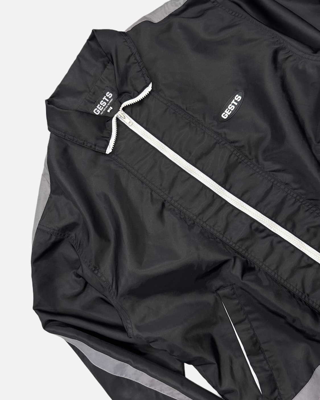 GESTS logo tape line jacket 상품이미지3