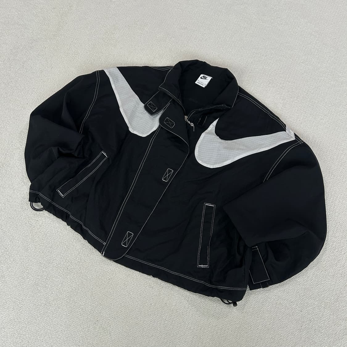 나이키 바람막이 크롭 자켓  상품이미지1