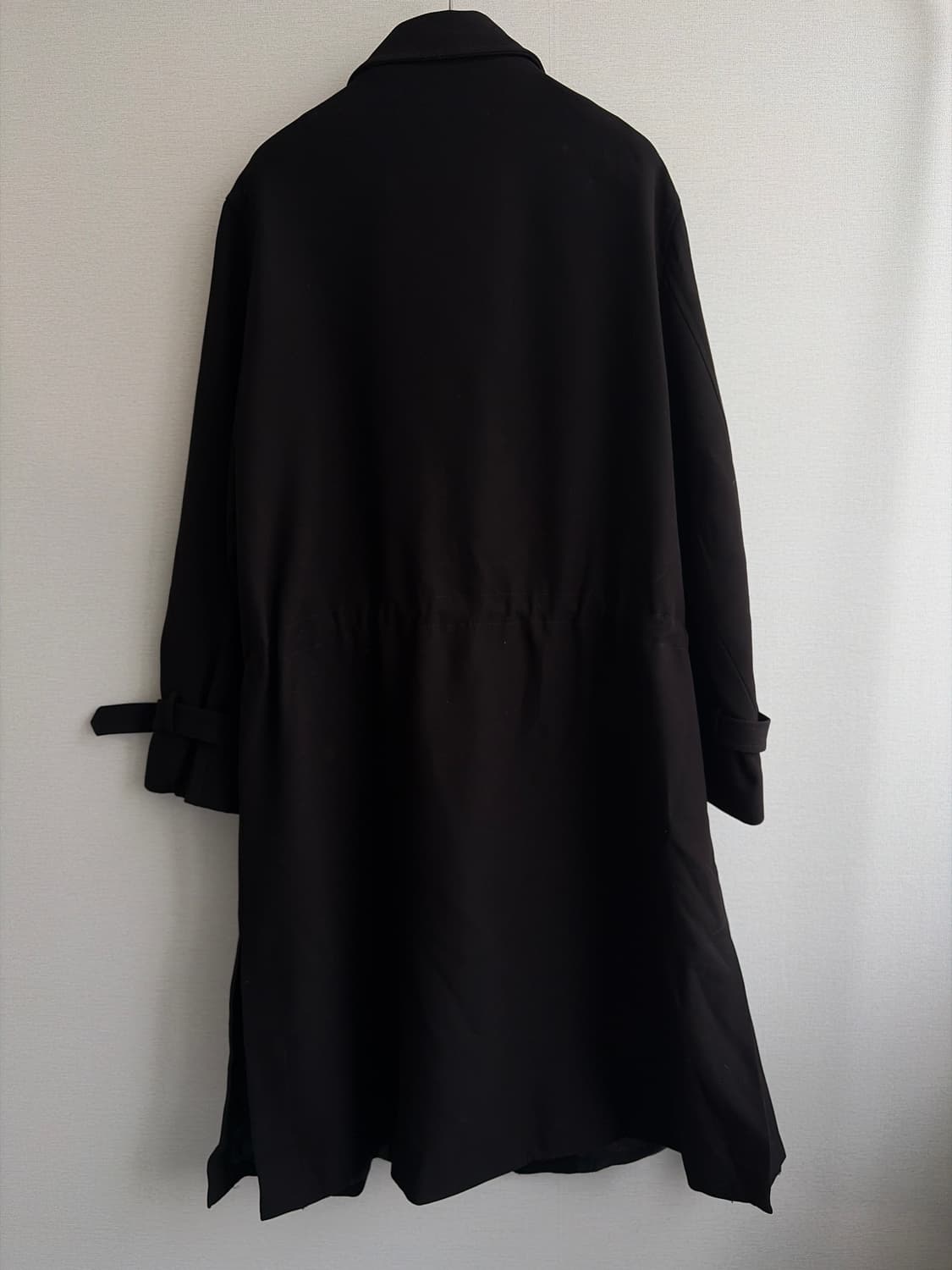 플러스 마이너스 제로 블랙 코트 상품이미지4