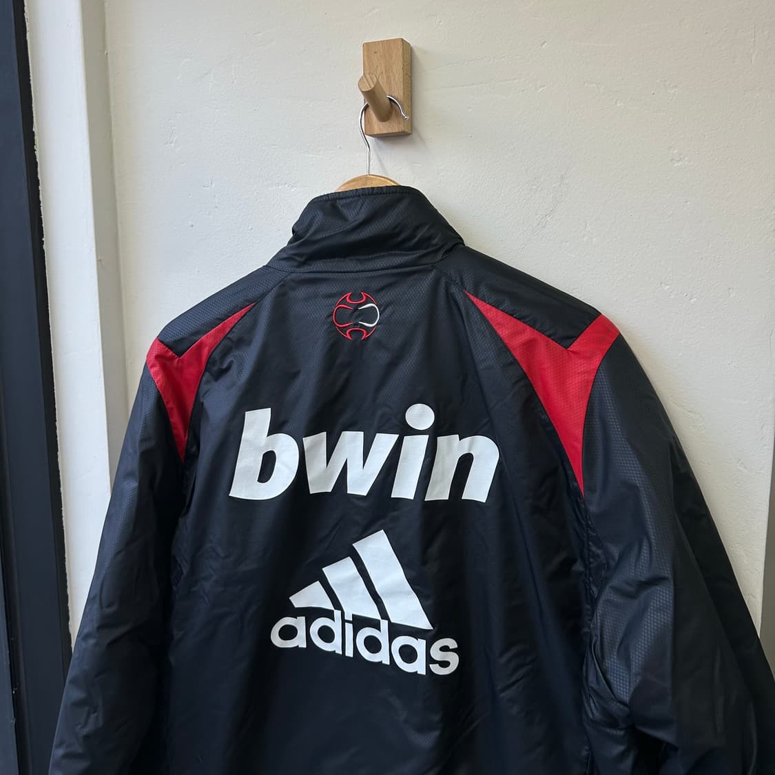 아디다스 AC밀란 바람막이 상품이미지4