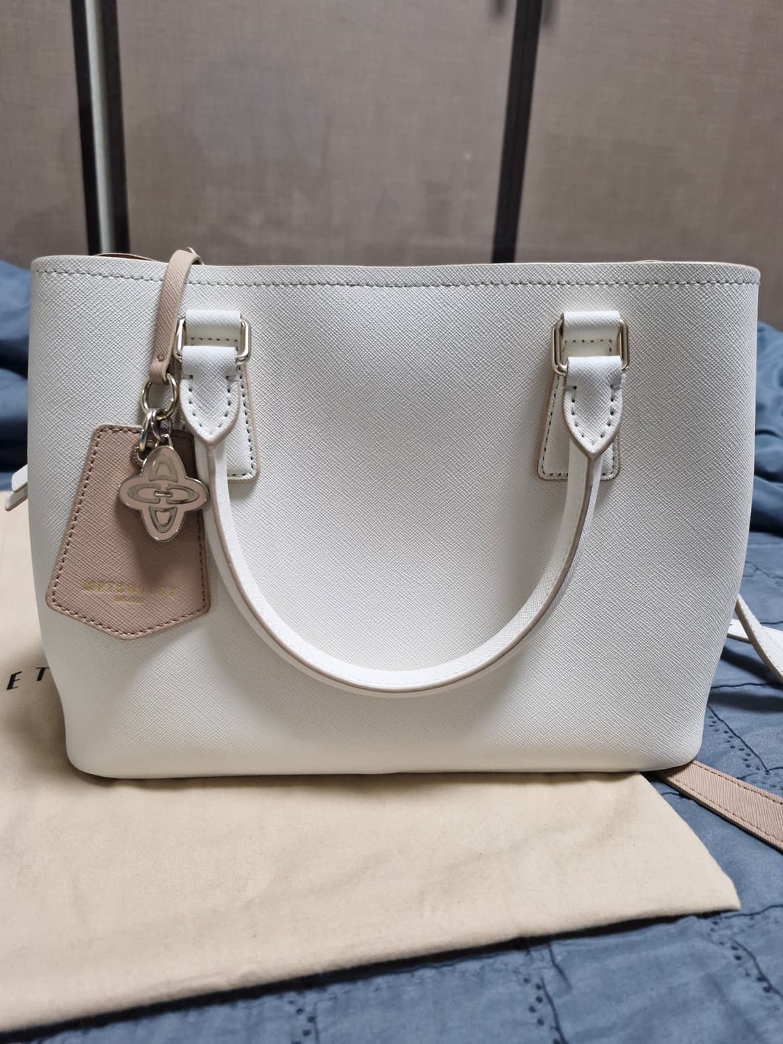 메트로시티 아이보리 토트백 앤 숄더백  상품이미지3