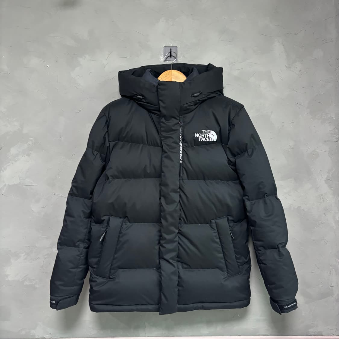노스페이스 드라이벤트 구스다운 패딩 상품이미지1