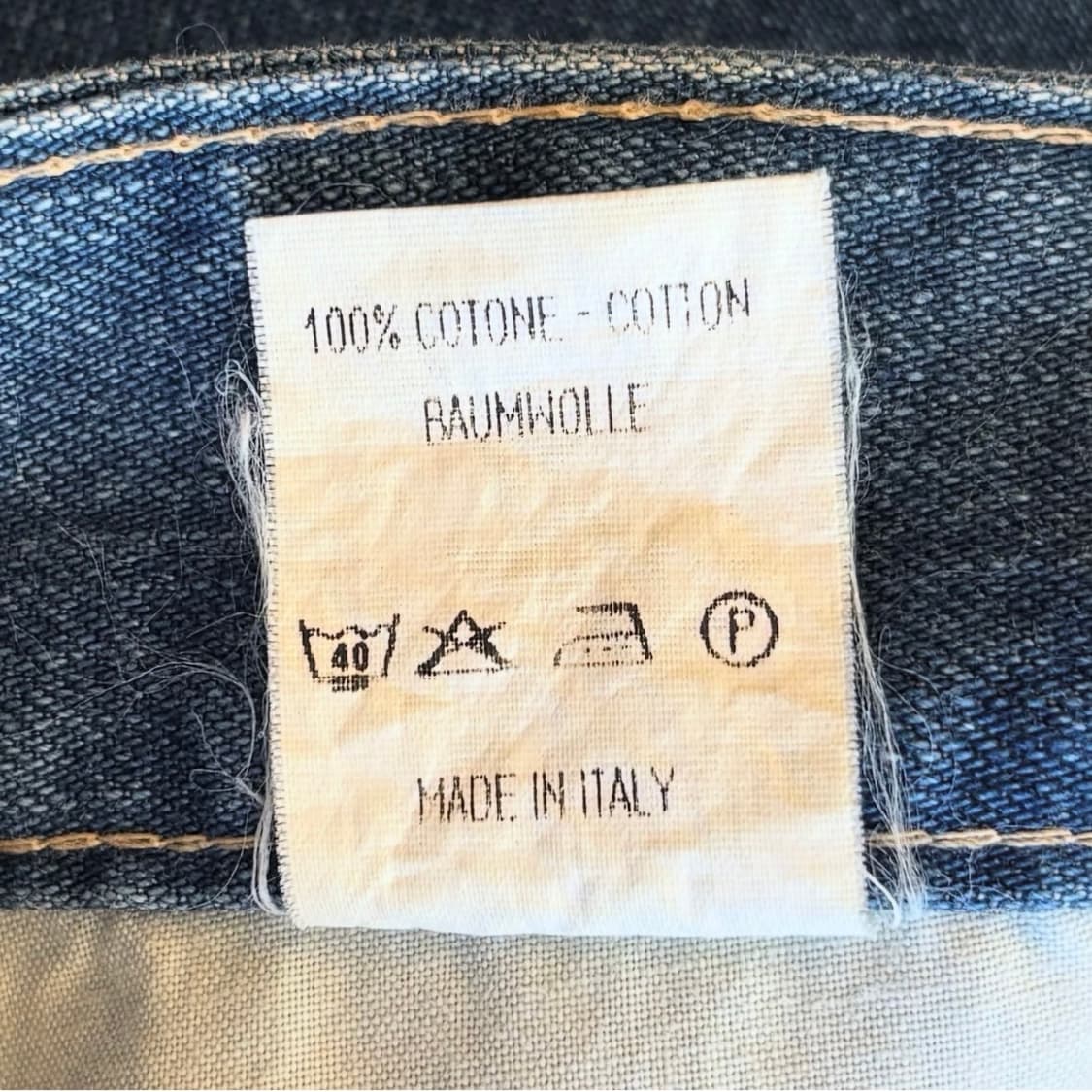 입생로랑 올드 데님진 상품이미지9