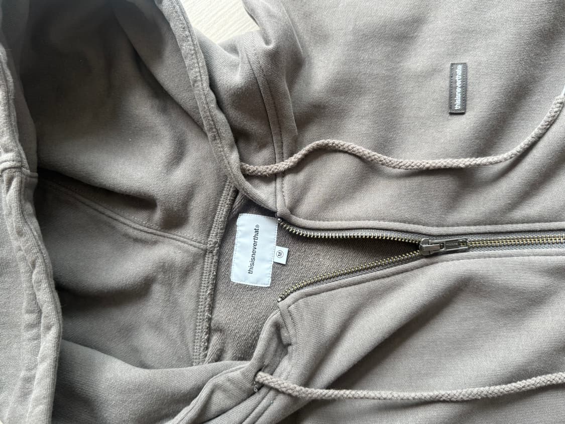 디스이즈네버댓 후드 집업 상품이미지3