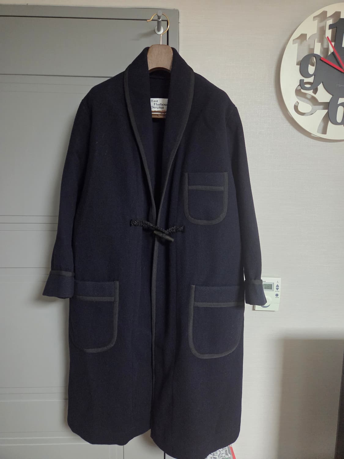 이스트하버서플러스 네이비 로브 코트 상품이미지1