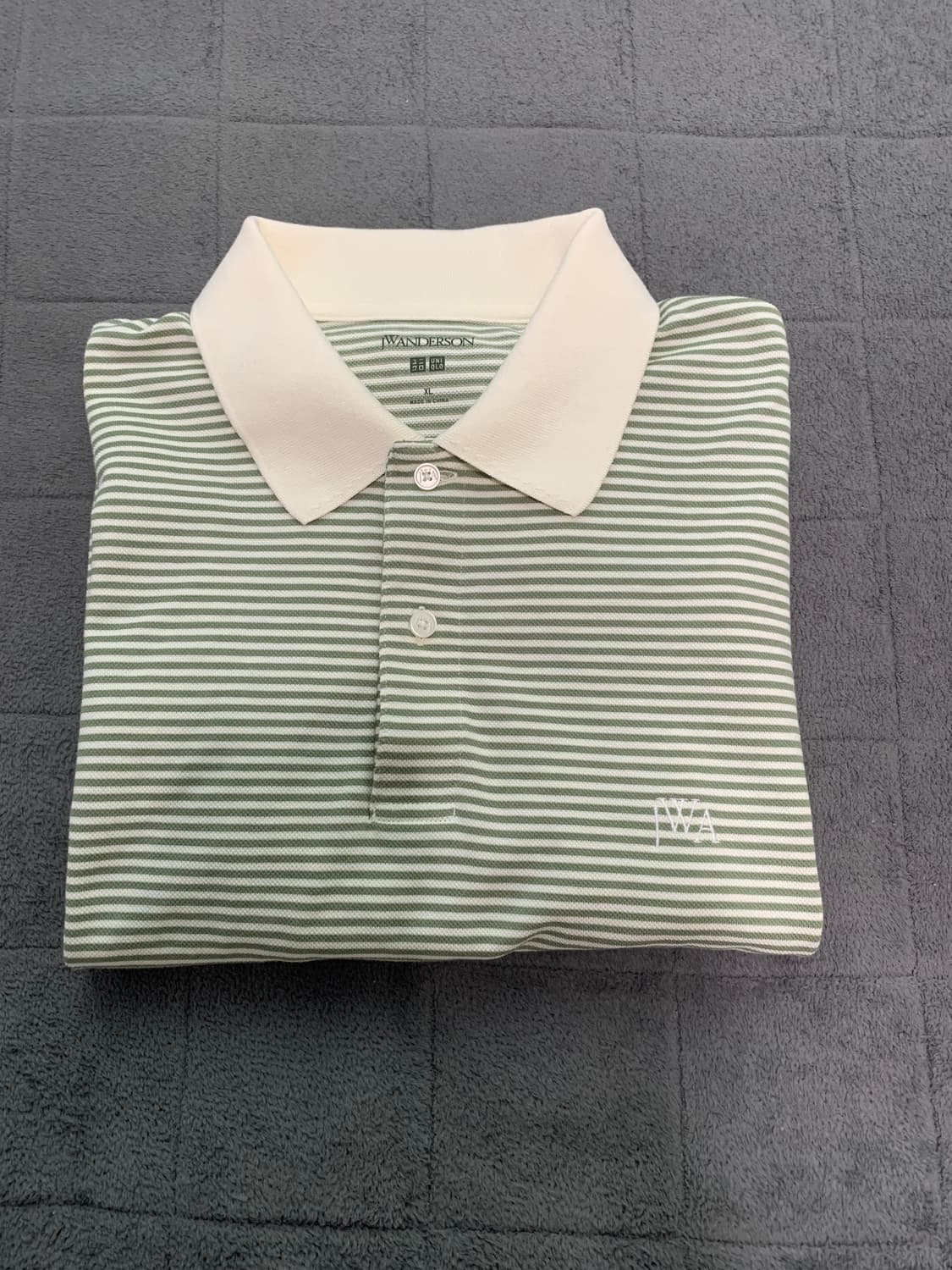 유니클로 jw앤더슨 반팔  카라티 상품이미지6