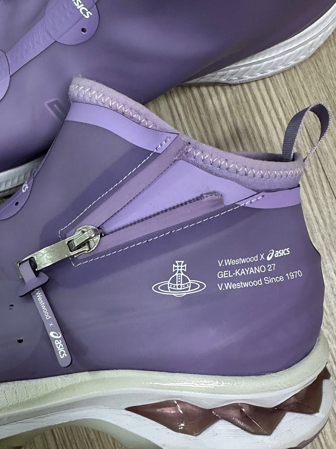 아식스 x 비비안웨스트우드 젤 카야노 270 상품이미지4
