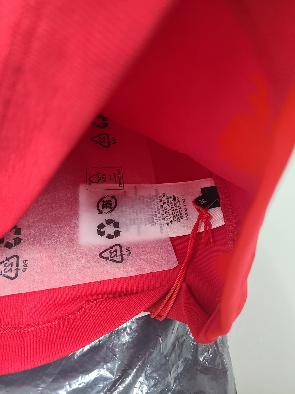 디젤 민소매 탑 레드 사이즈M 미사용 상품이미지3