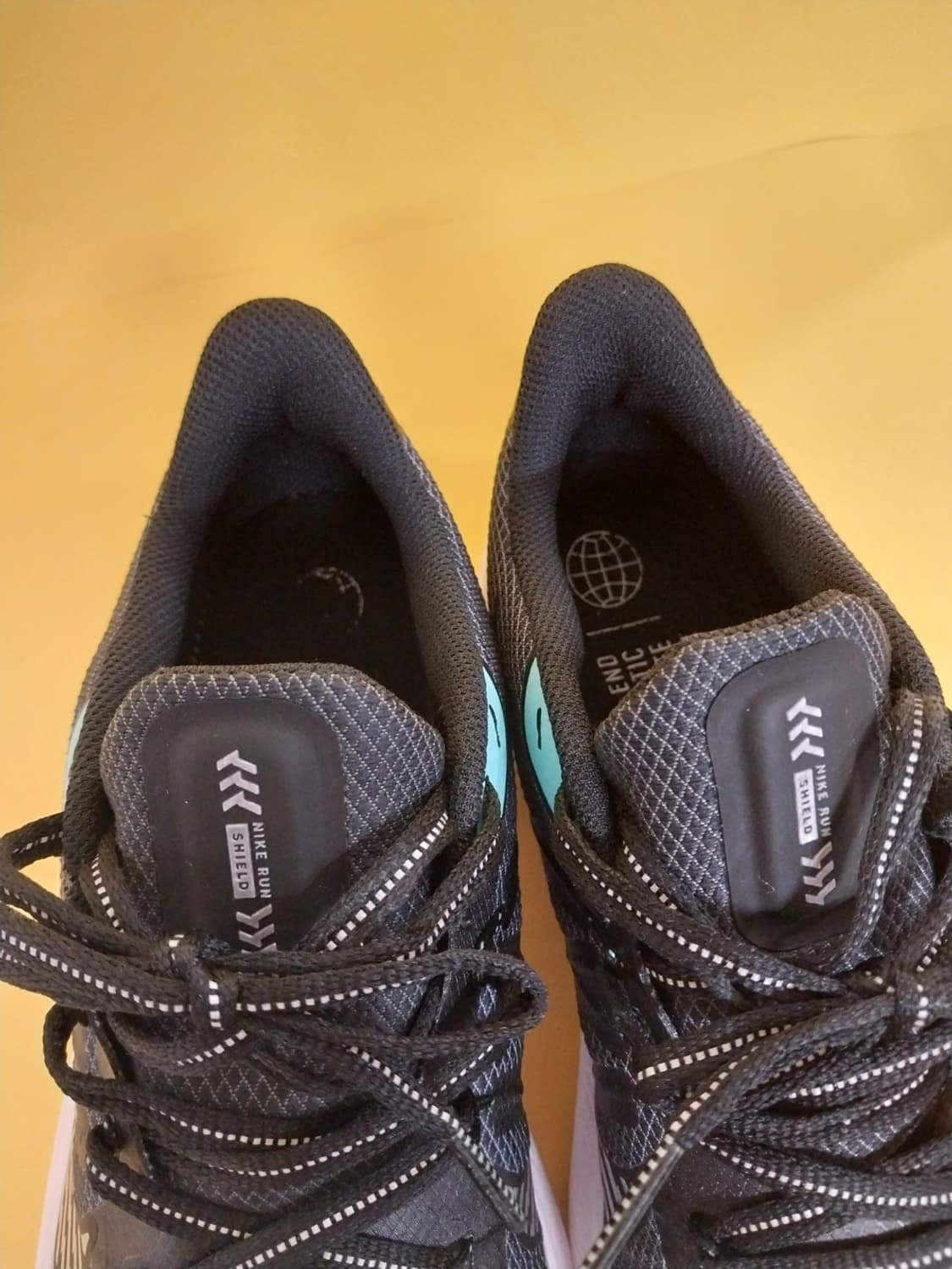 여성 나이키 윈플로7 쉴드 운동화 (250) 상품이미지5