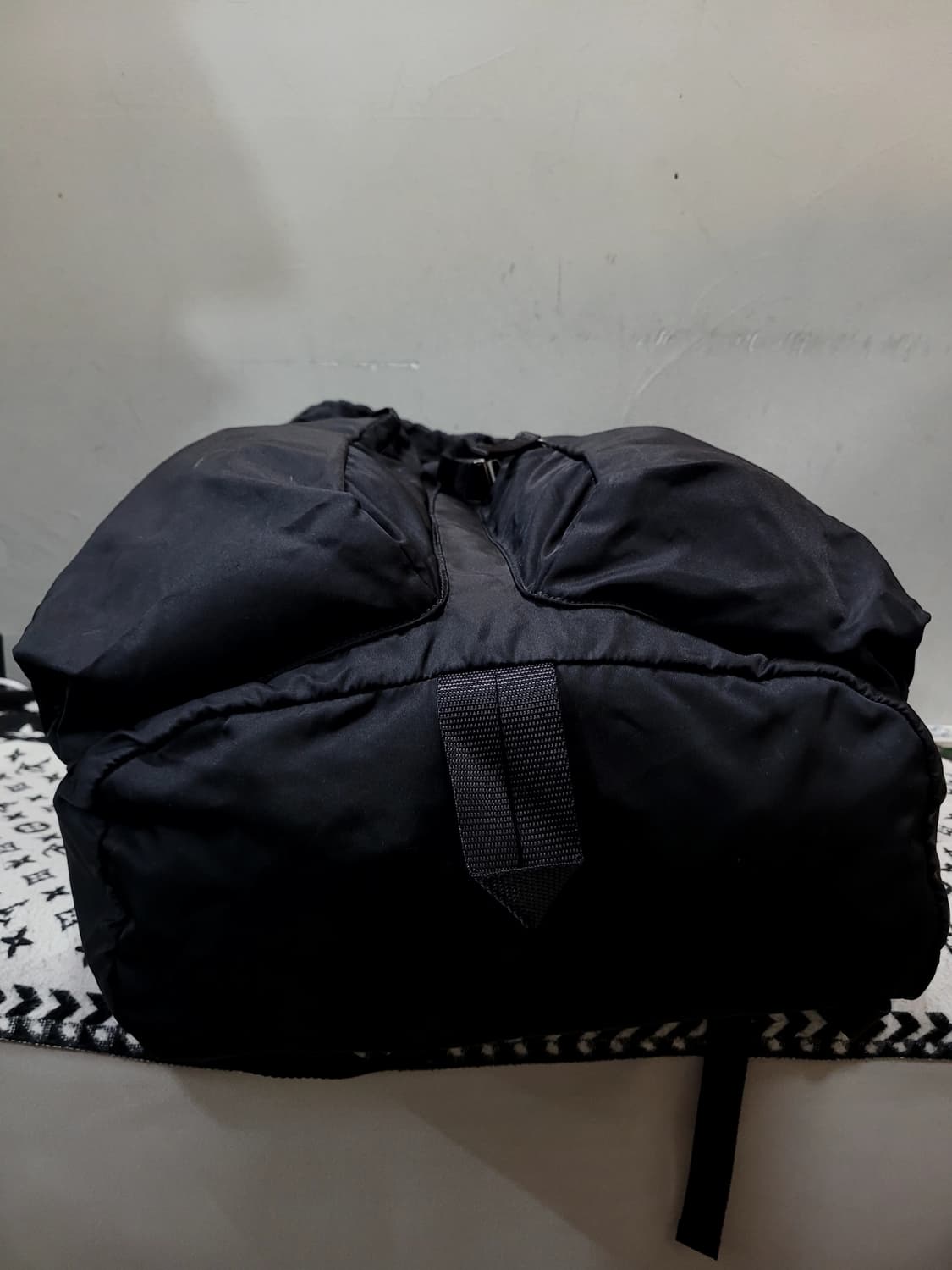 정품 프라다 포코노 나일론 V136 백팩  상품이미지4