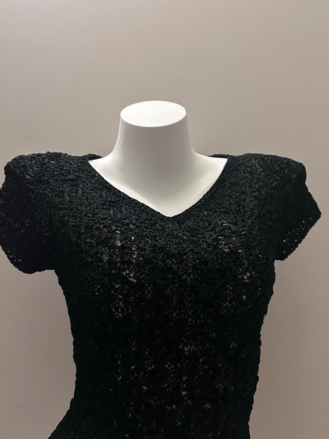 빈티지 크롭 블랙 니트 탑 상품이미지4