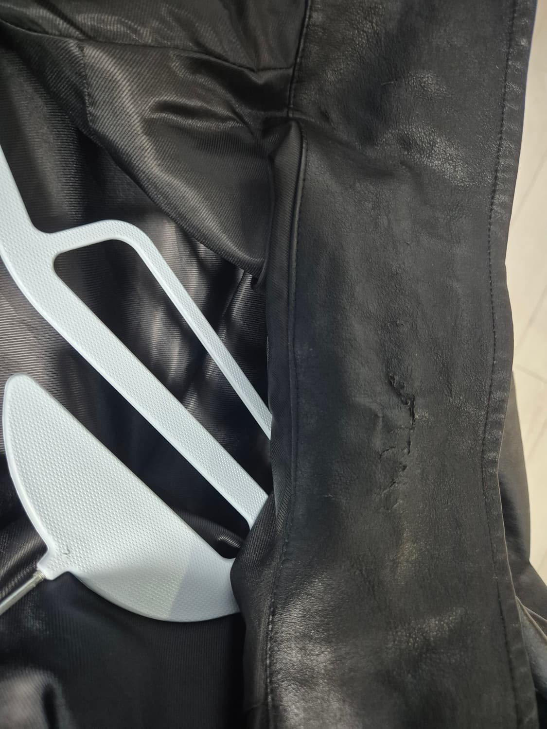 파르티멘토 레더 상품이미지4