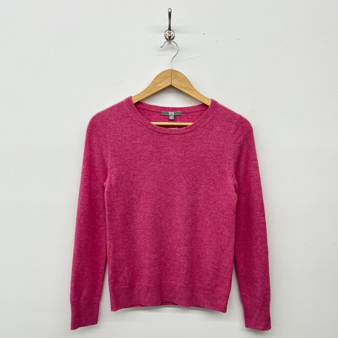유니클로 캐시미어100% 핑크색 니트 상품이미지1