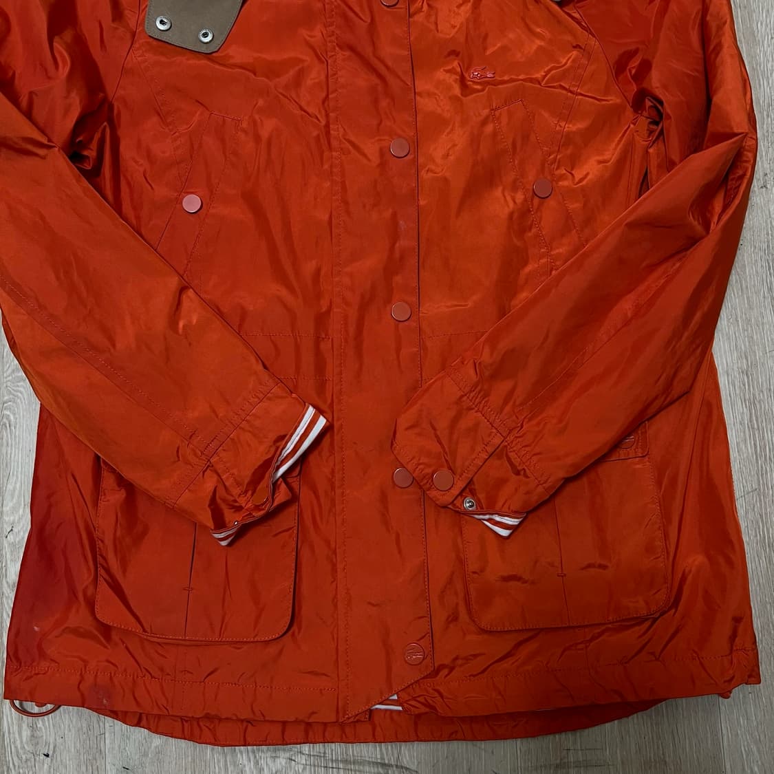 라코스테 로고 와펜 후드 바람막이 자켓 38  상품이미지4