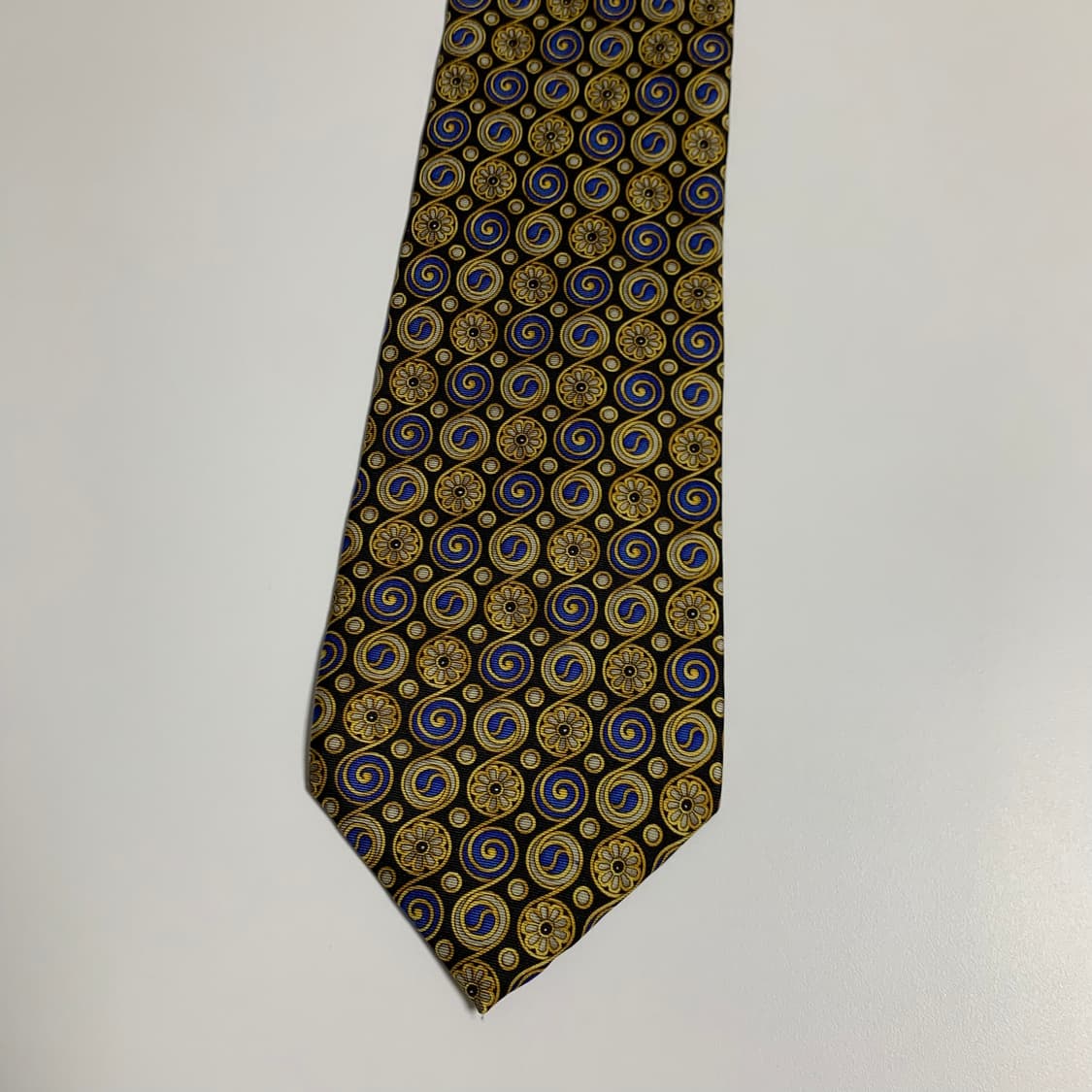 크리스찬 디올(Dior) 기하학적패턴 플라워 명품넥타이 A+등급 상품이미지10