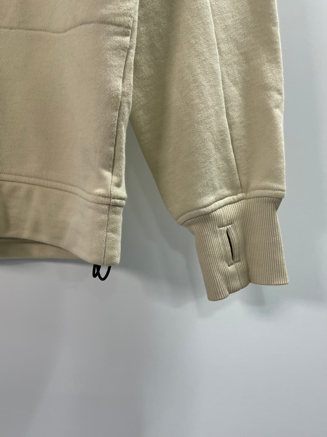 CP컴퍼니 렌즈 스웻 맨투맨 (on.225) 상품이미지5