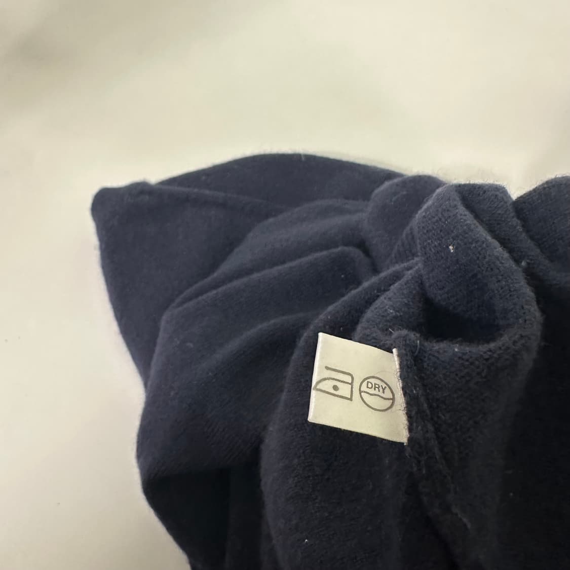 M 고비 GOBI 다크네이비 브이넥 캐시미어니트 상품이미지6
