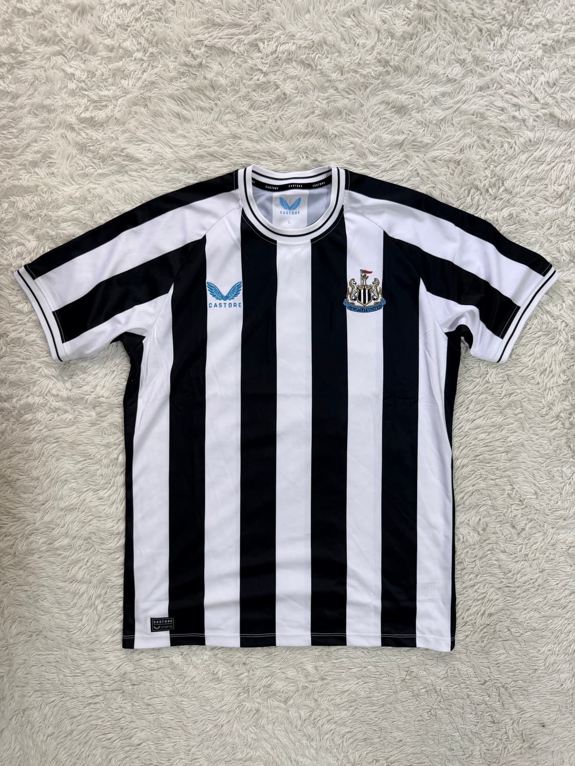 뉴캐슬 유나이티드 FC 130주년 기념 홈 저지 상품이미지1