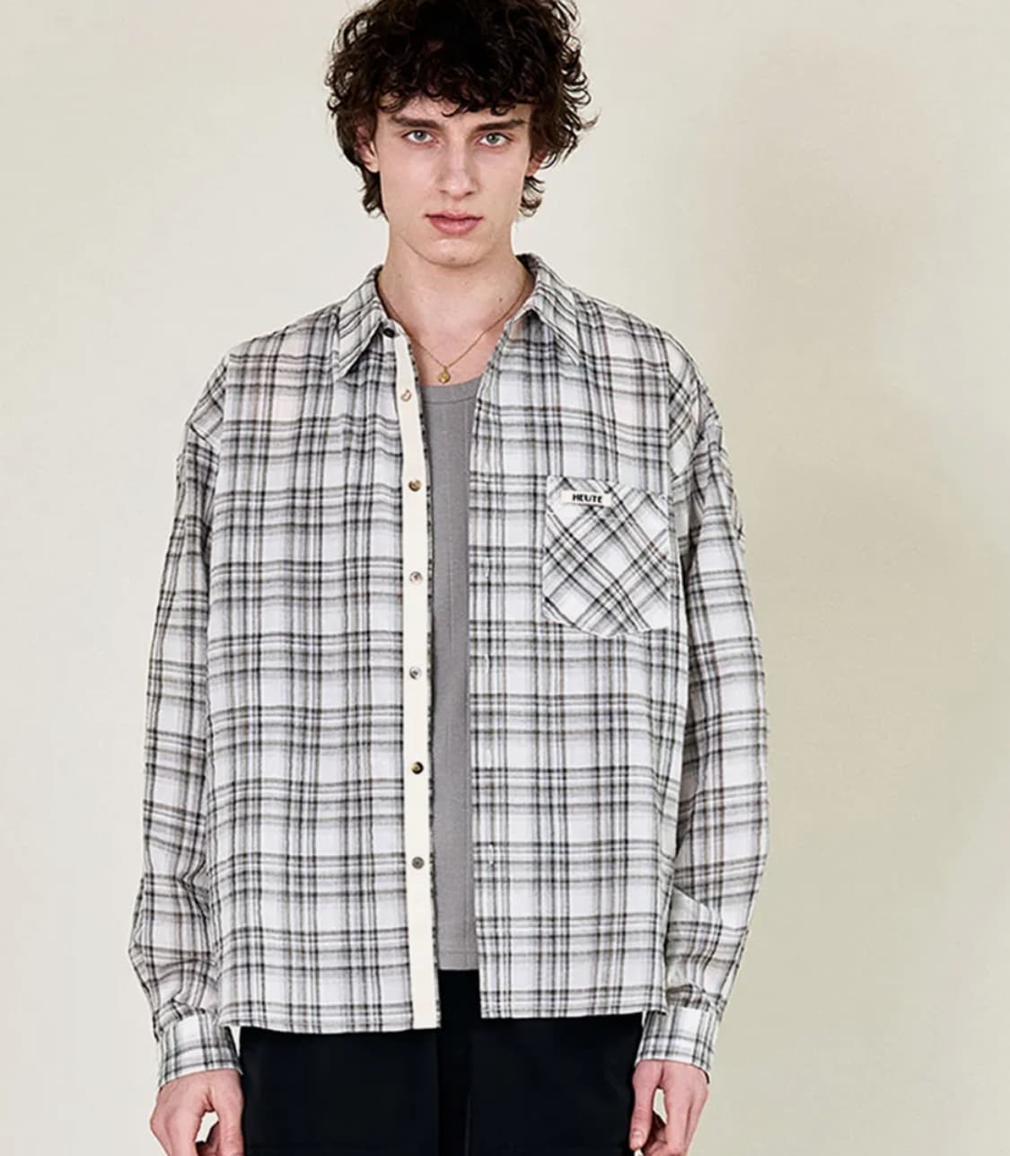 호이테/REGULAR COLLAR MARCO SHIRT (BLACK) / 상품이미지1