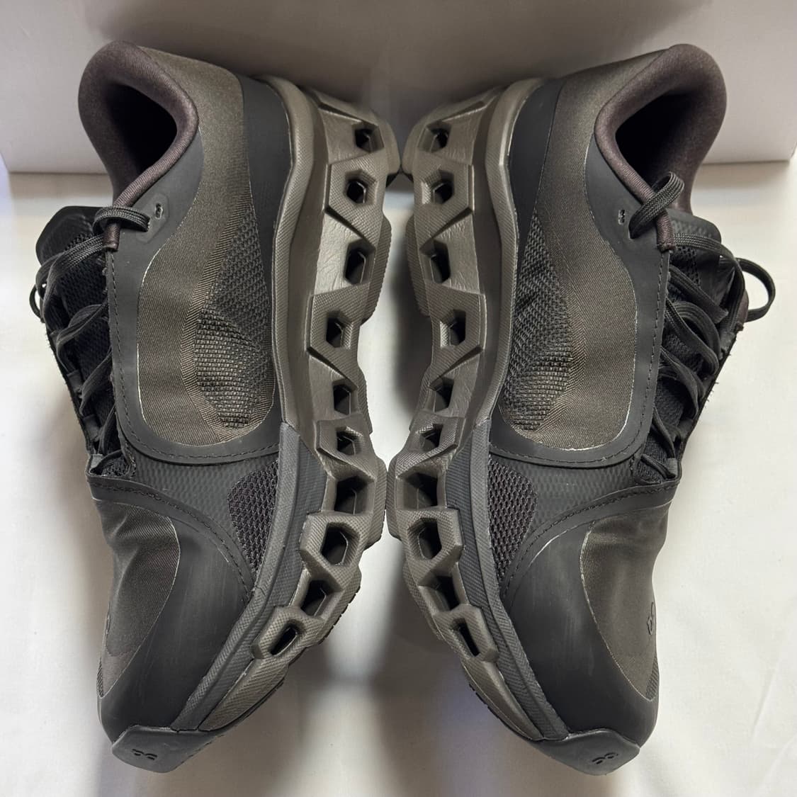 [270] 파프 온 클라우드몬스터2 쏜 브라운 상품이미지4