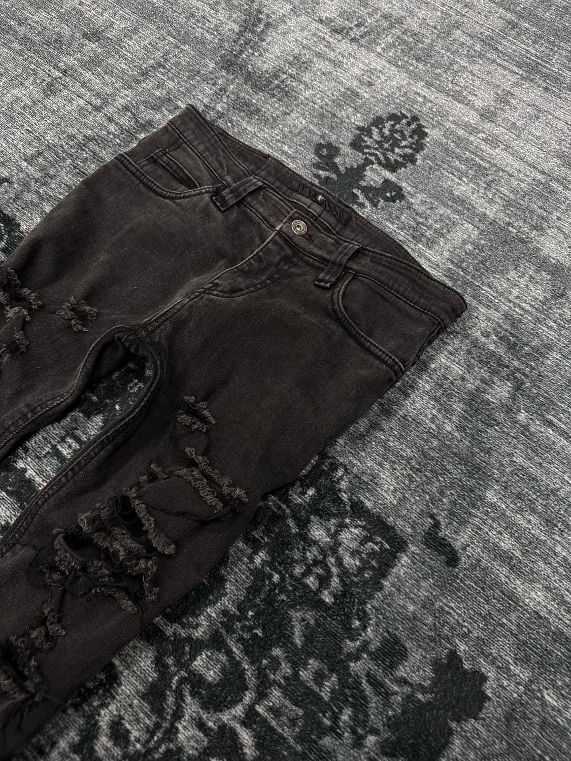 No id 00s distressed slim denim pants 상품이미지4