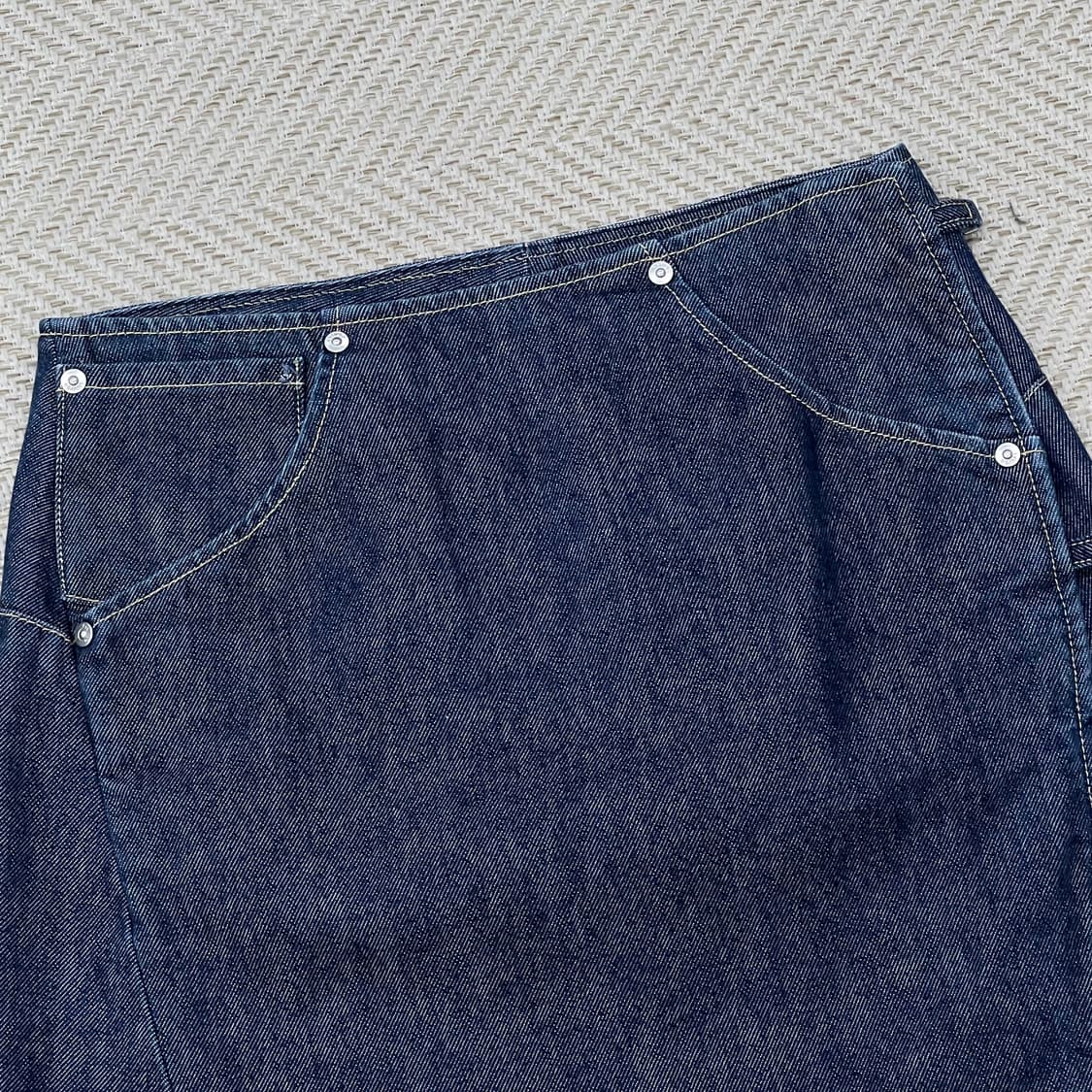 리바이스 엔지니어드 랩 데님스커트 r3181 상품이미지3