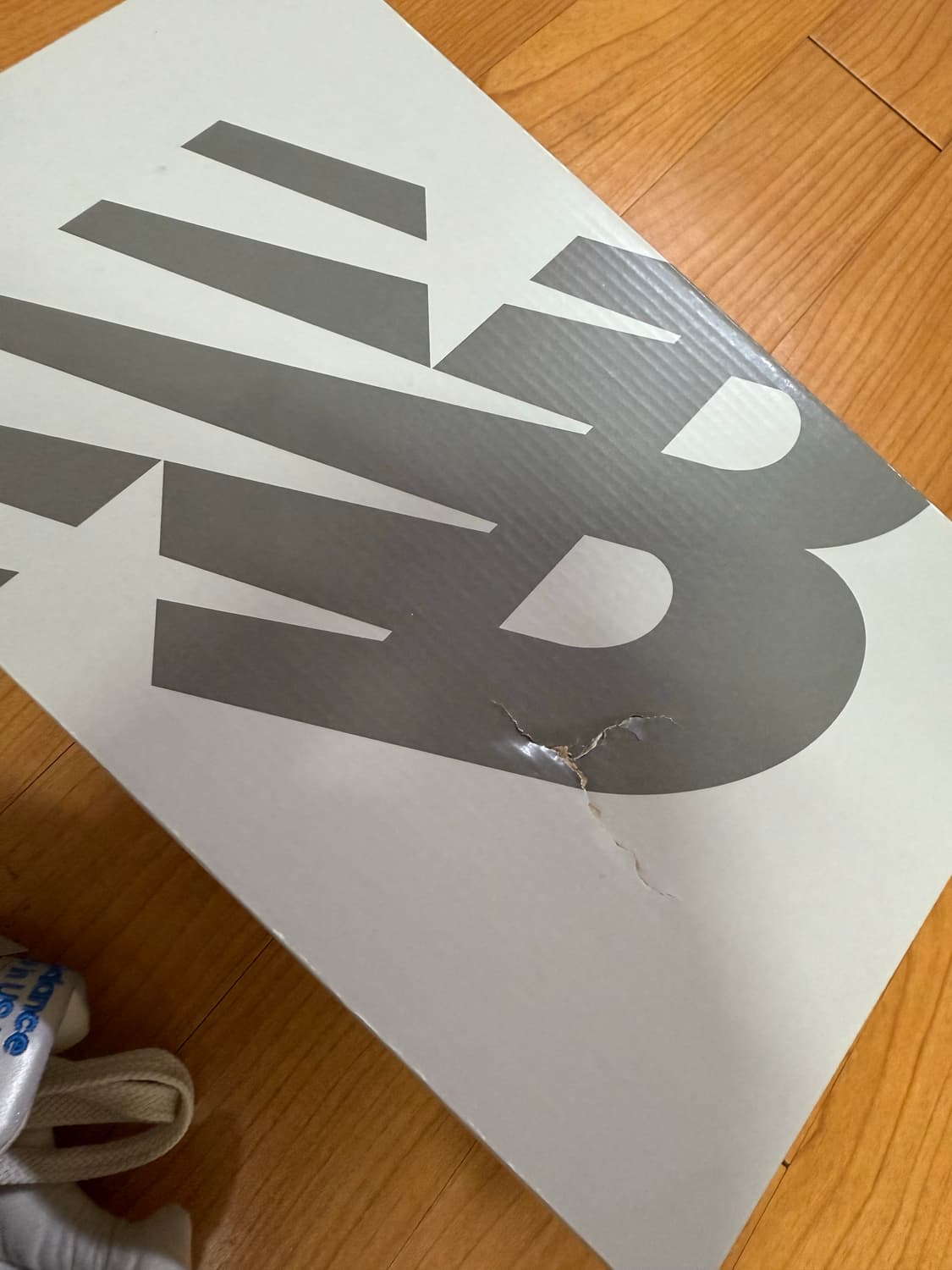 뉴발란스 x 키스 x 메디슨 스퀘어 993 상품이미지8