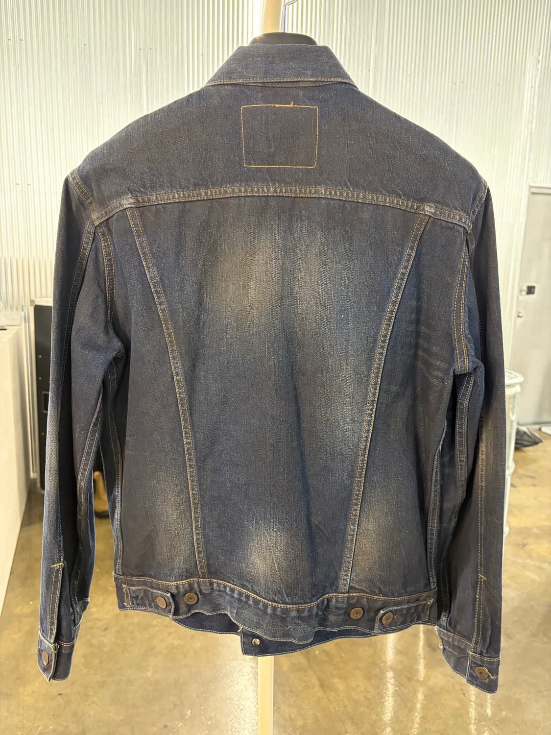 Levi's destoryed denim jacket L 상품이미지6