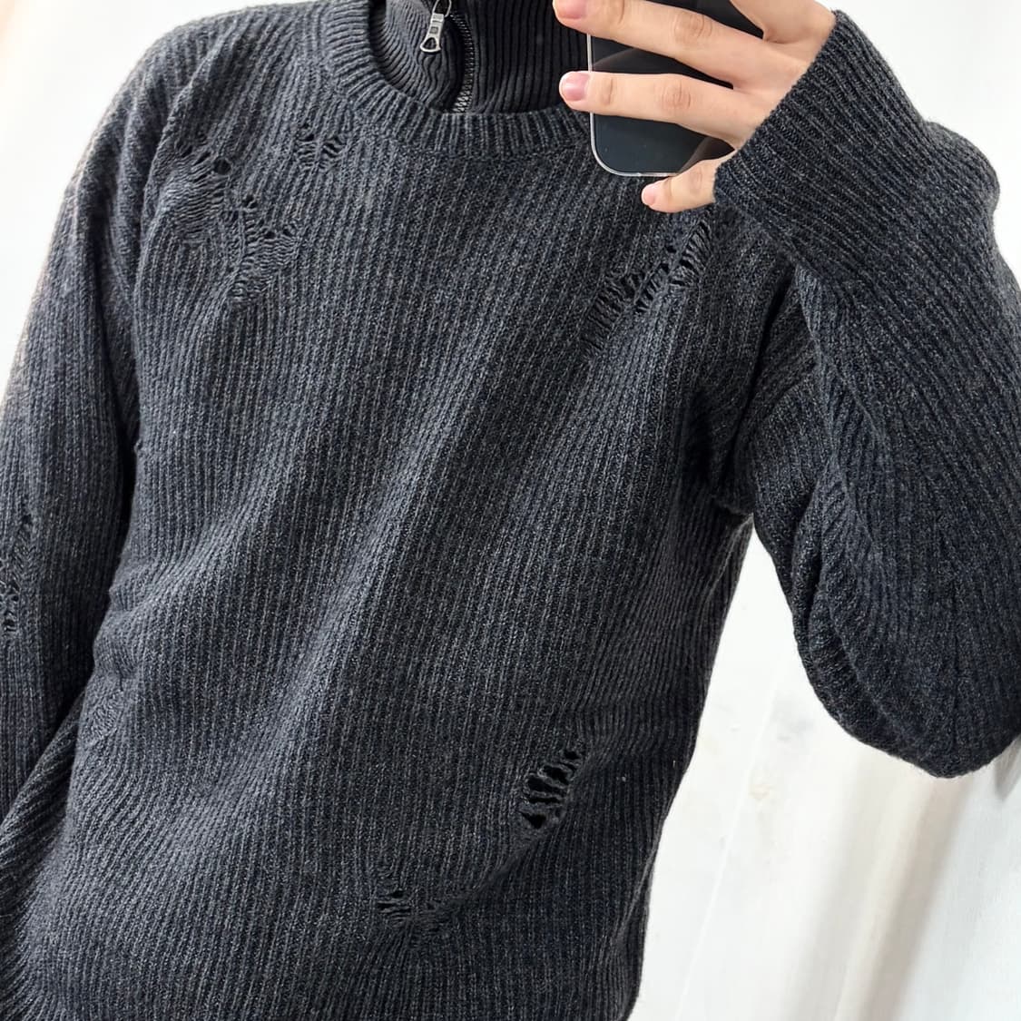 (새상품) 디젤 K-LOL 풀오버 데미지 니트 상품이미지3