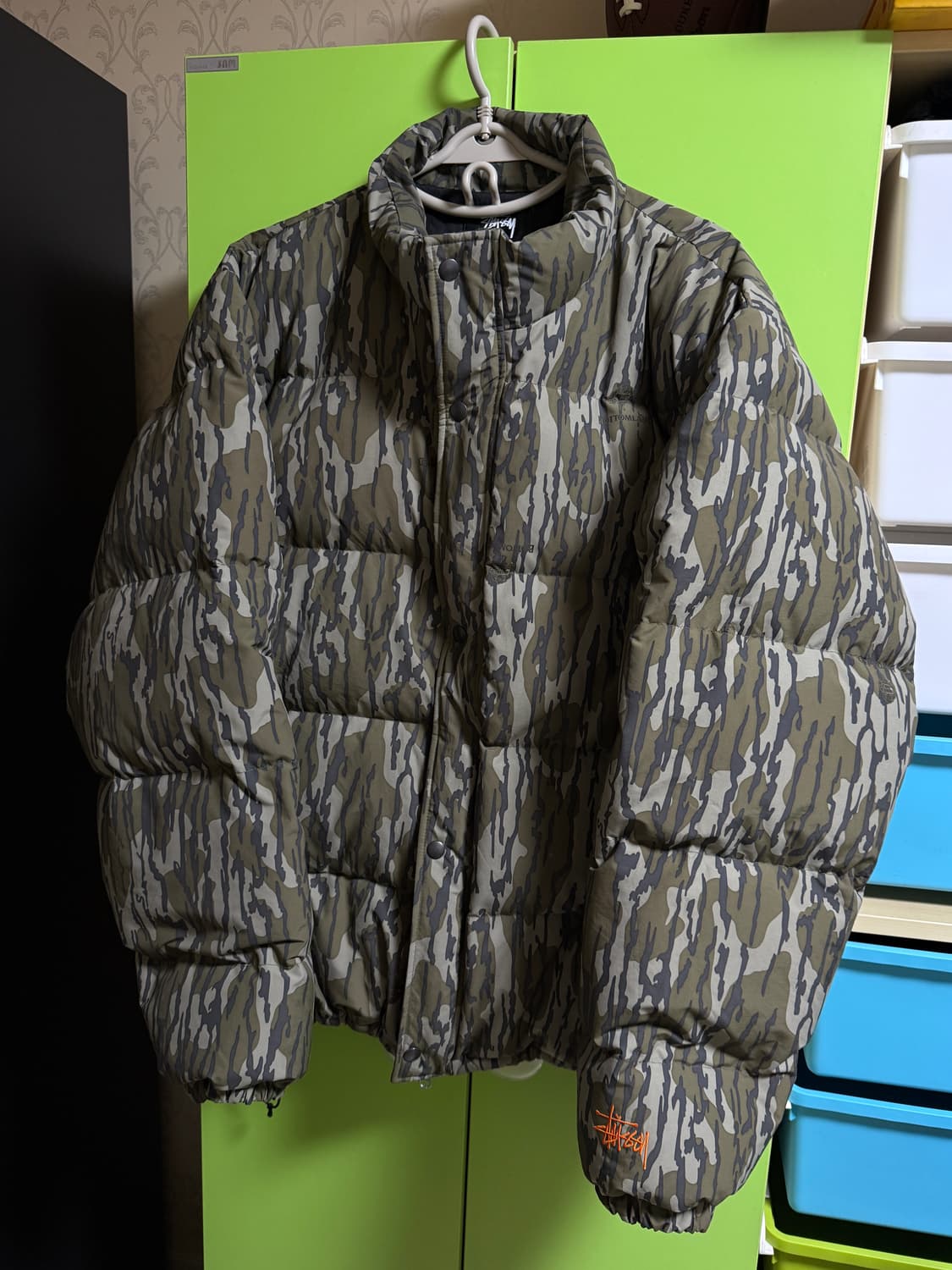 스투시 모시 오크 다운 푸퍼 자켓 상품이미지2