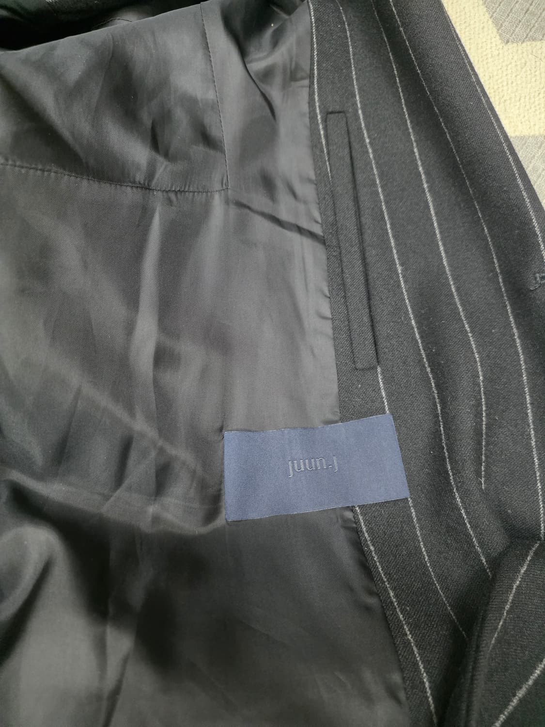 준지 핀스트라이프 오버핏 울 롱코트 46 (정가 139만원) 상품이미지5