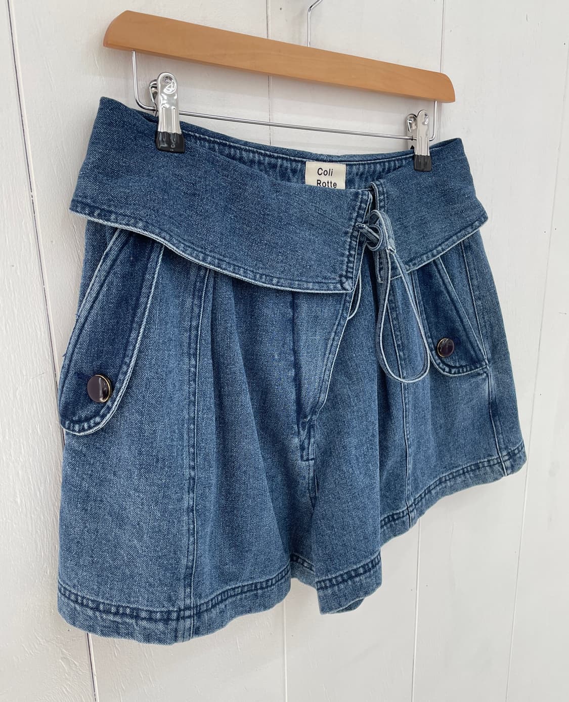 Coli Rotte 언발 랩 스트링 데님 숏팬츠  상품이미지4