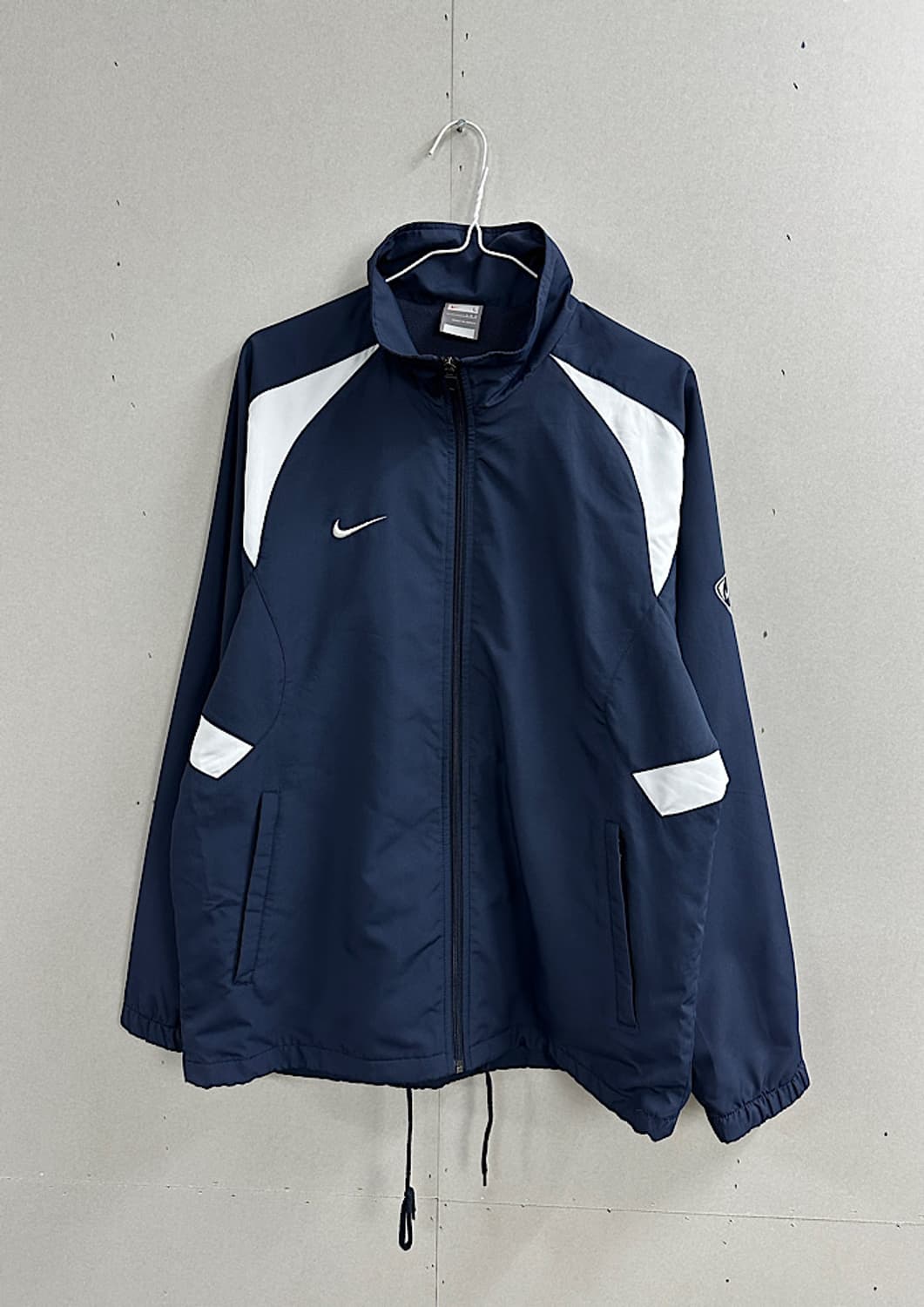 나이키 바람막이 L  상품이미지1