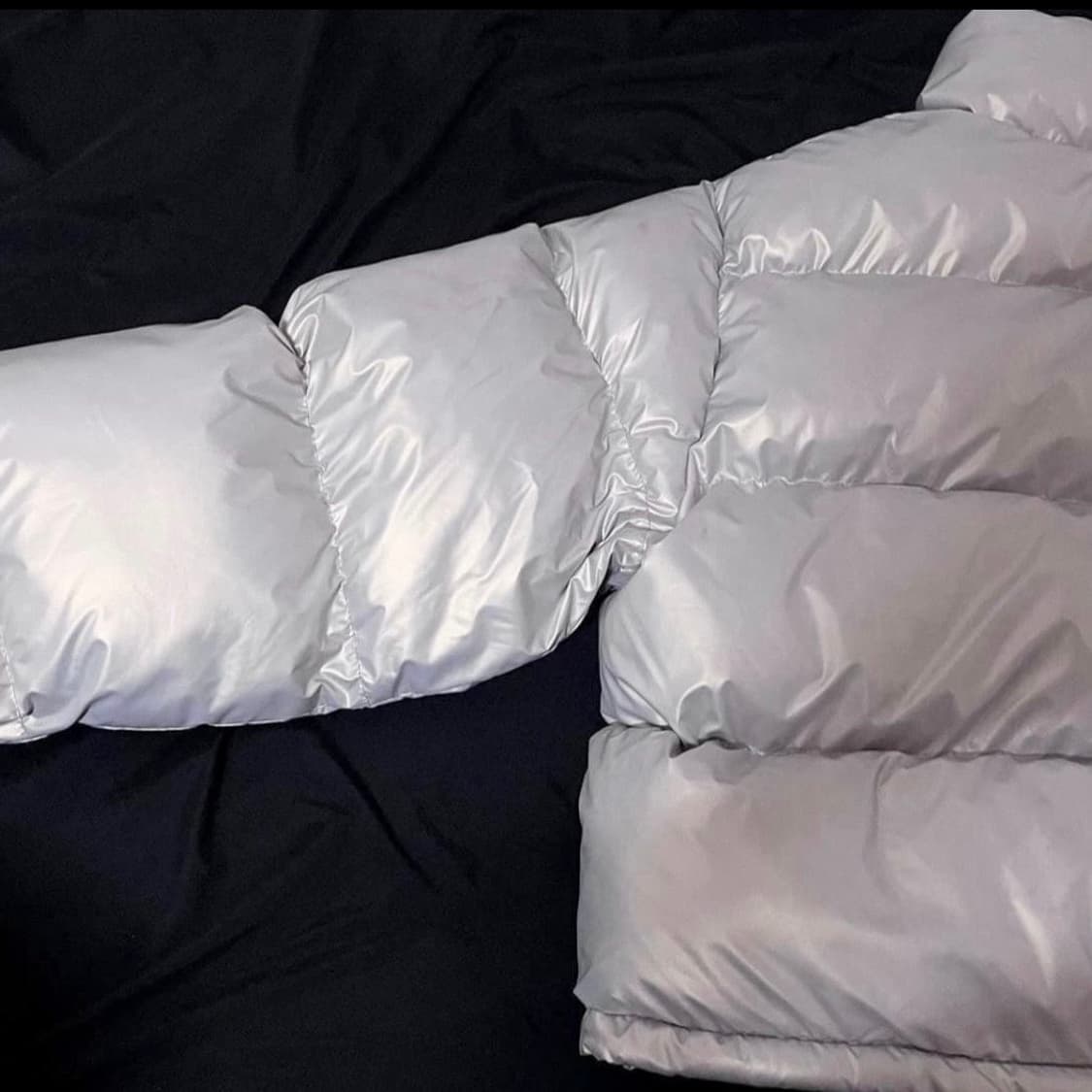 [Free] 비터셀즈 패딩 글로시 크롭 푸퍼 패딩 유광 패딩 (실버) 상품이미지6