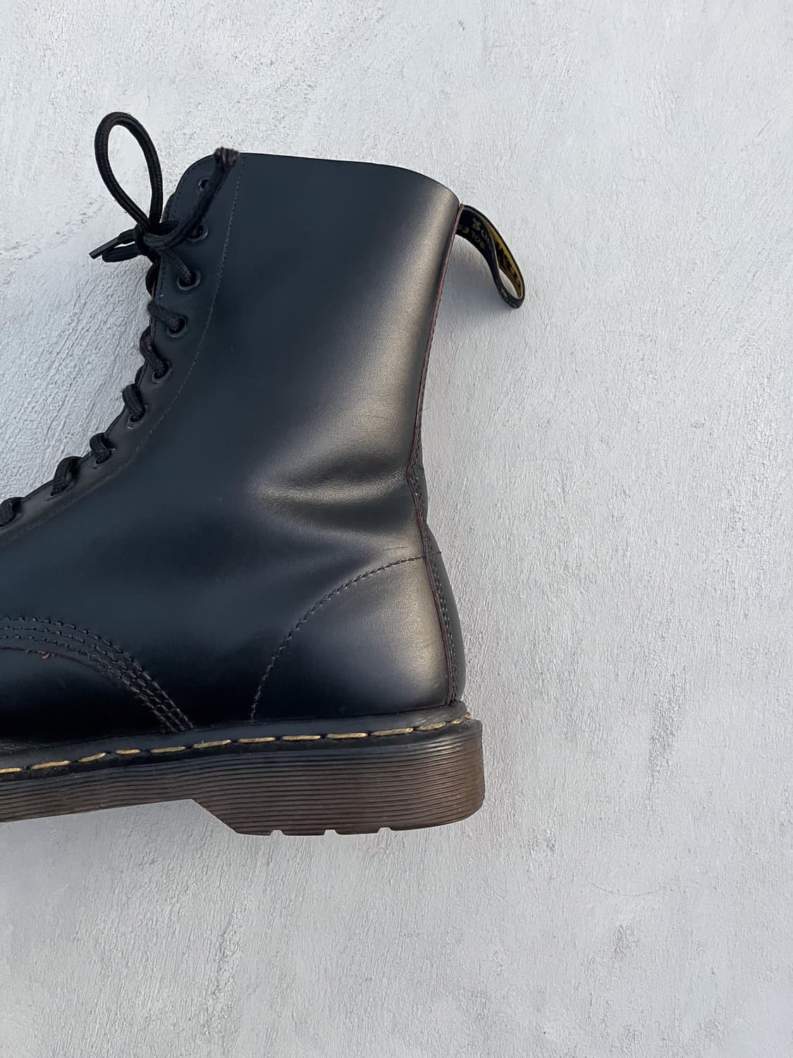 Dr. Martens 1490 MIE (UK 9) 10홀 상품이미지3