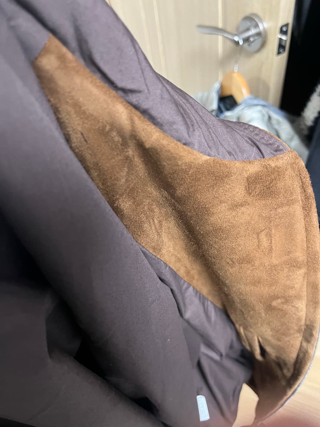 [4] 해칭룸 스웨이드 후드 점퍼 상품이미지6