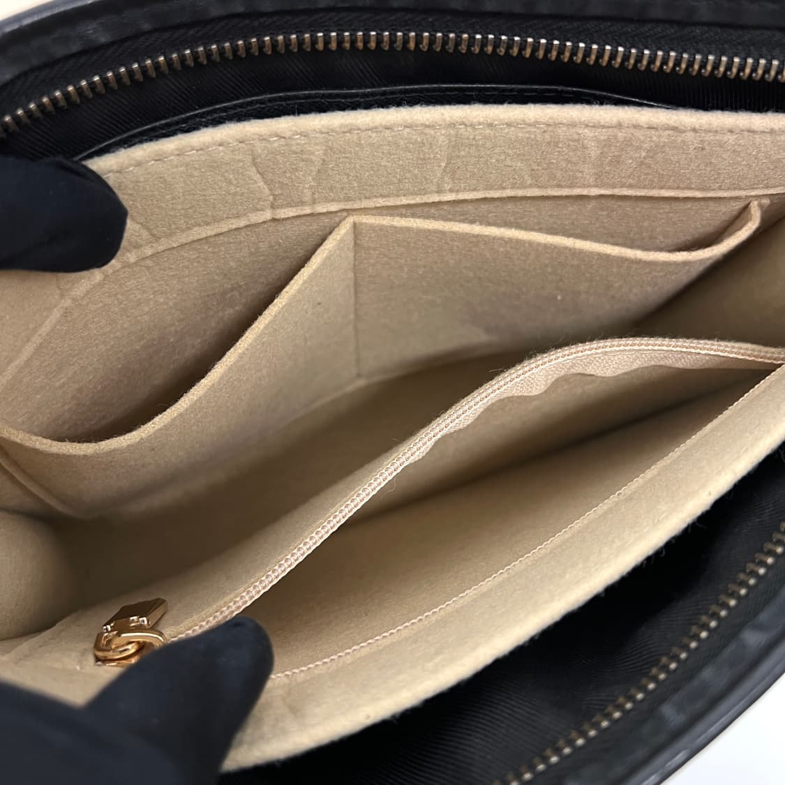 루이비통 이클립스 포쉐트 보야주 클러치백 (M61692) 상품이미지10