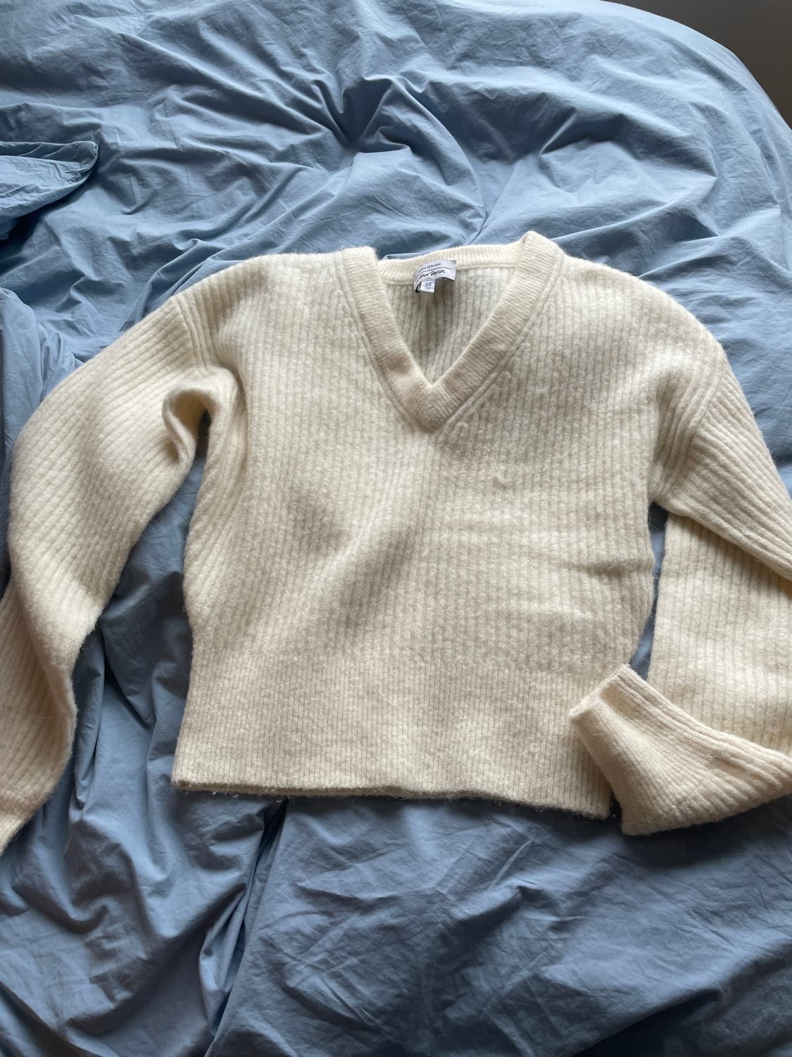 앤아더스토리즈 니트 상품이미지1