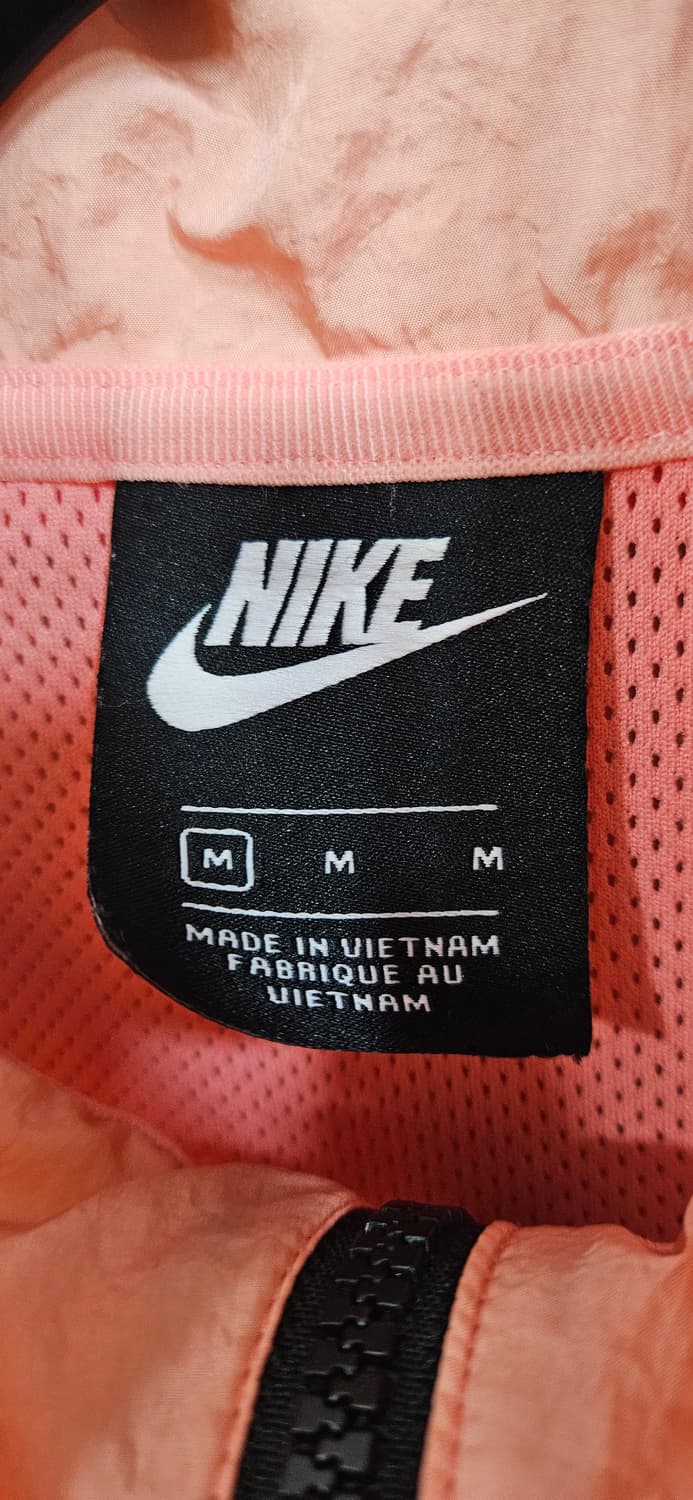 (남녀공용 루즈핏)나이키 빅스우시 바람막이 자켓 핑크/블랙 M 상품이미지3