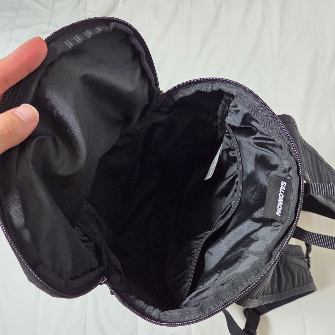 살로몬 몽트 LT 백팩 15L 블랙 / V2 가방 상품이미지6