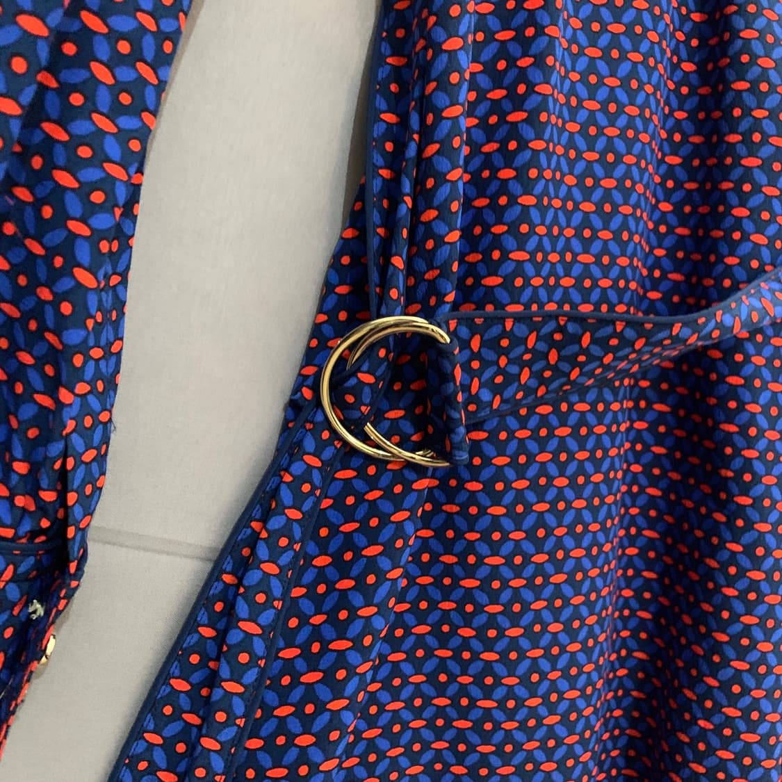 4 토리버치 실크 패턴 벨티드 미디 원피스 상품이미지5