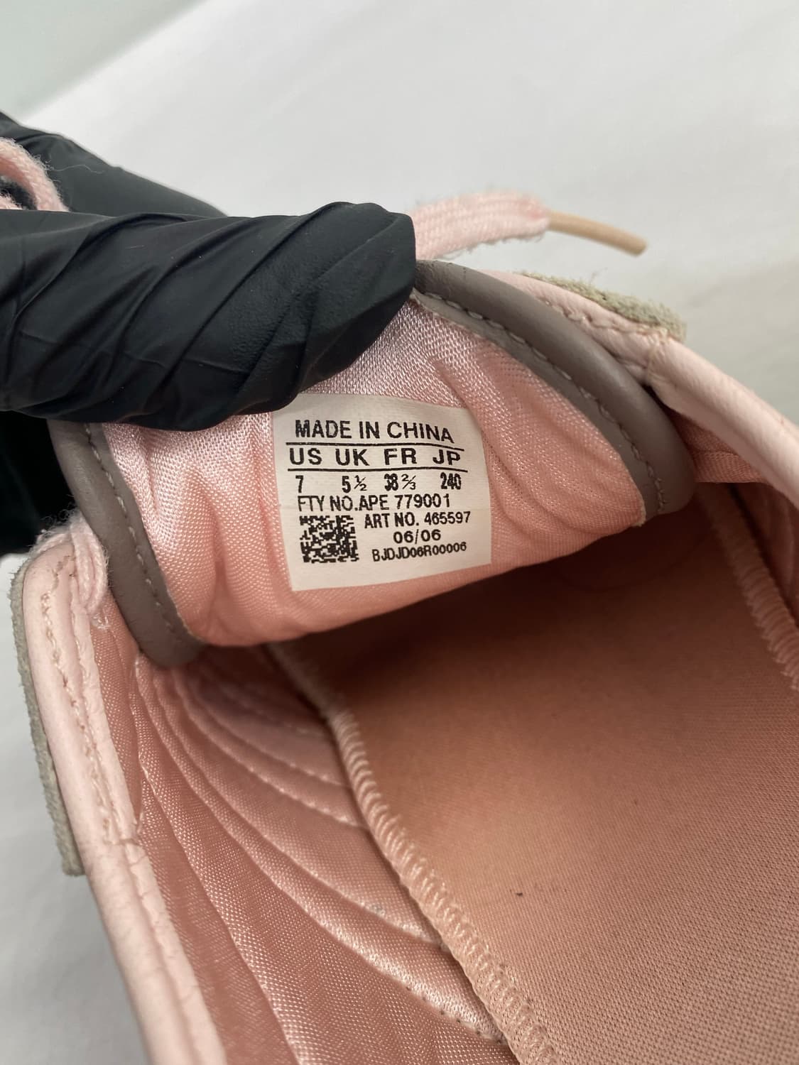 아디다스 발레코어 스웨이드 스니커즈 240 상품이미지7