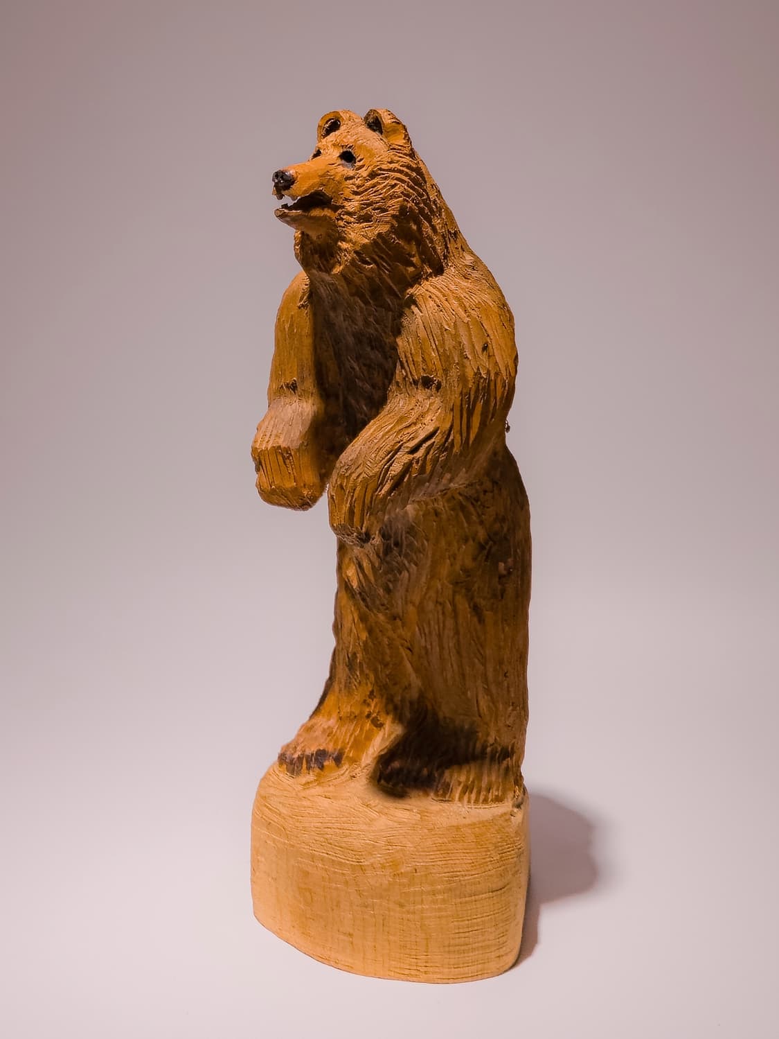 Hand-carved Wooden Standing Bear 상품이미지5