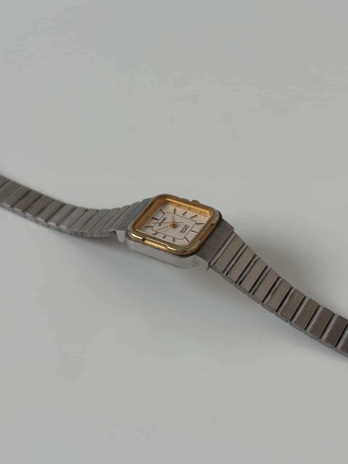 1980s Leman Gold Bezel Ladies Quartz 상품이미지6