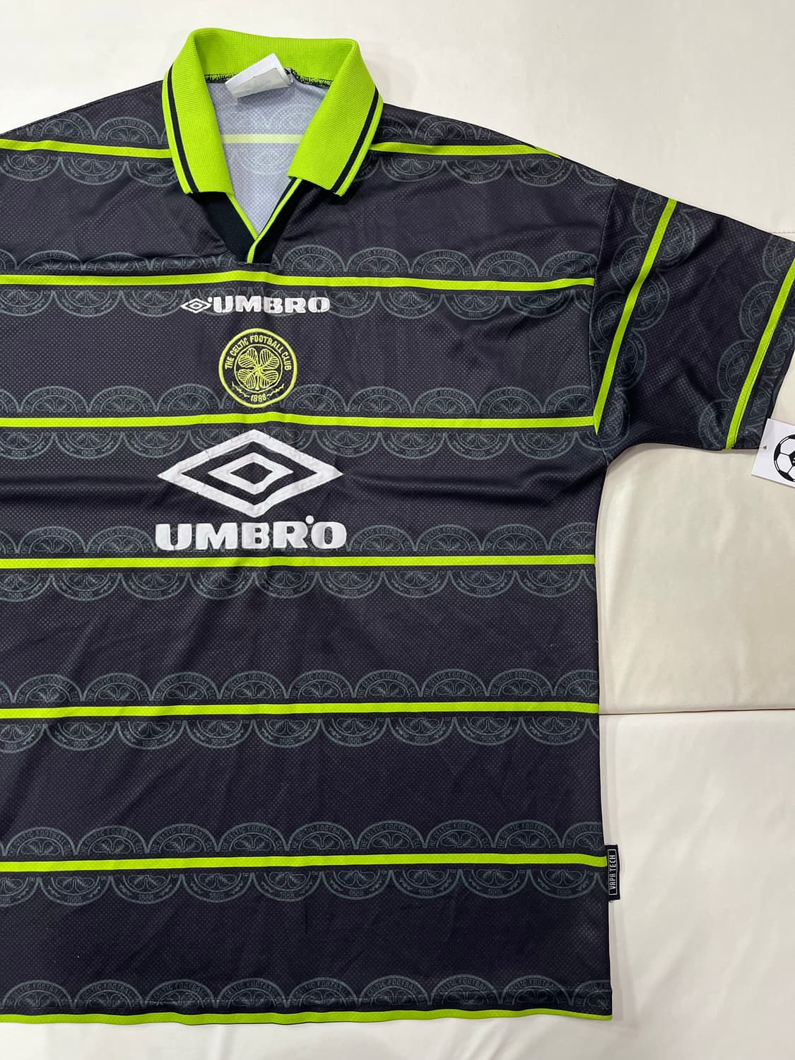 엄브로 98-99 셀틱 FC 어웨이 헨리크 라르손 상품이미지5