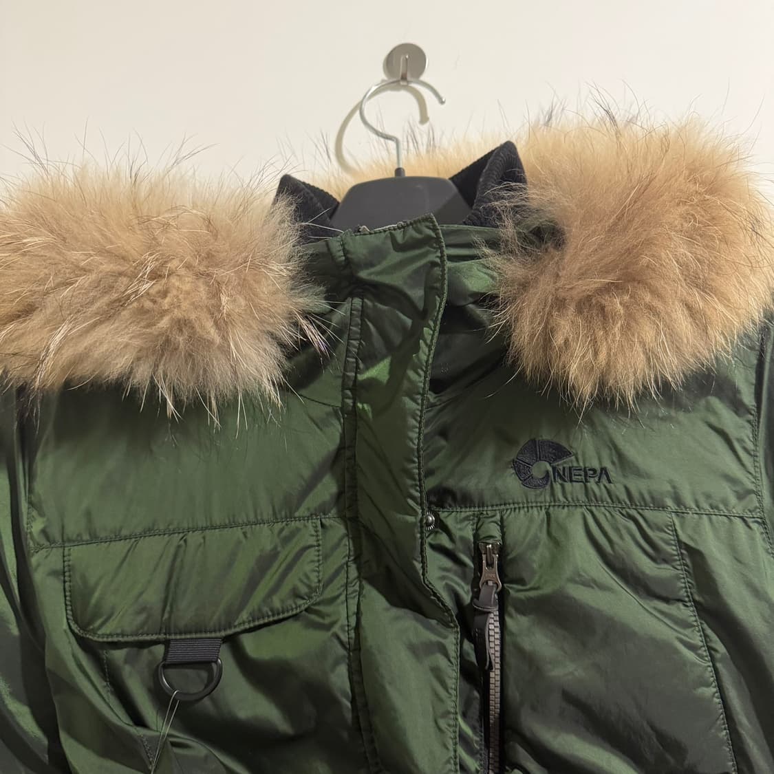 네파 구스다운 점퍼 상품이미지2